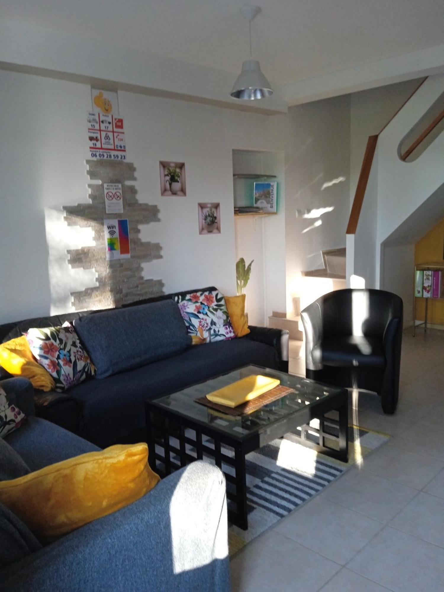 Maison De Vacances Sol & Piper Gombergean Quarto foto